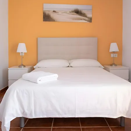 Estudio Sin Cocina Con Terraza Parking Y Aire Acondicionado