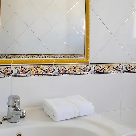 Estudio Sin Cocina Con Terraza Parking Y Aire Acondicionado Апартаменти *