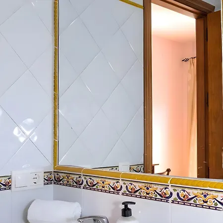 Estudio Sin Cocina Con Terraza Parking Y Aire Acondicionado